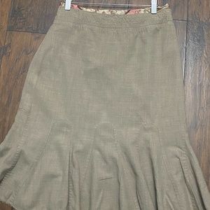 Elie Tahari A-Line Fitted Skirt - Light Tan - Waist 28”